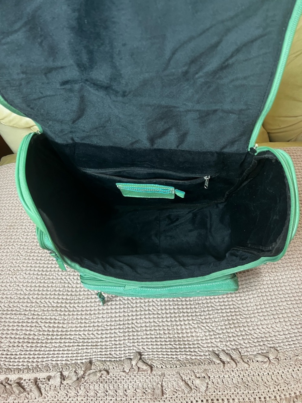 Western Style Turquoise Backpack with White Bootstitch - Picture 9 of 15